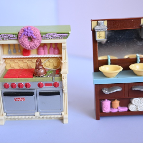 Fisher-Price Loving Family Kitchen and Bathroom Vanity Set- Tested, Sound works! - Picture 12 of 12